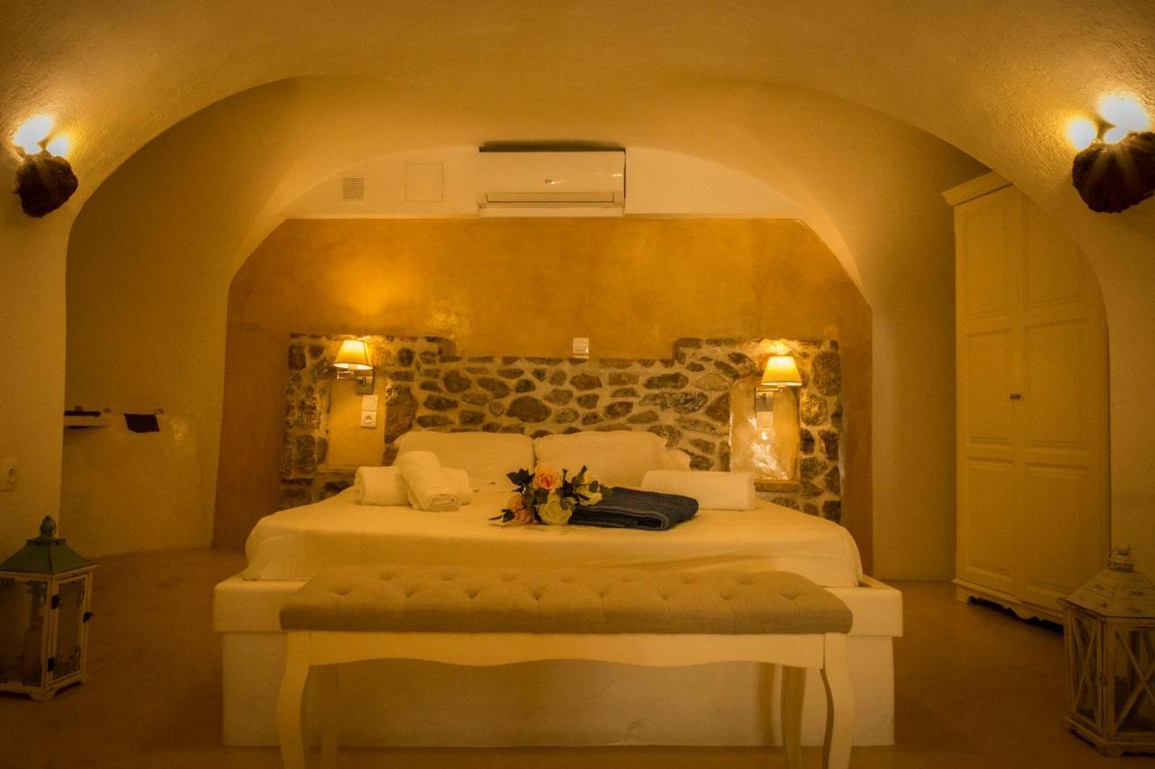Linos Suites Emporio  Ngoại thất bức ảnh
