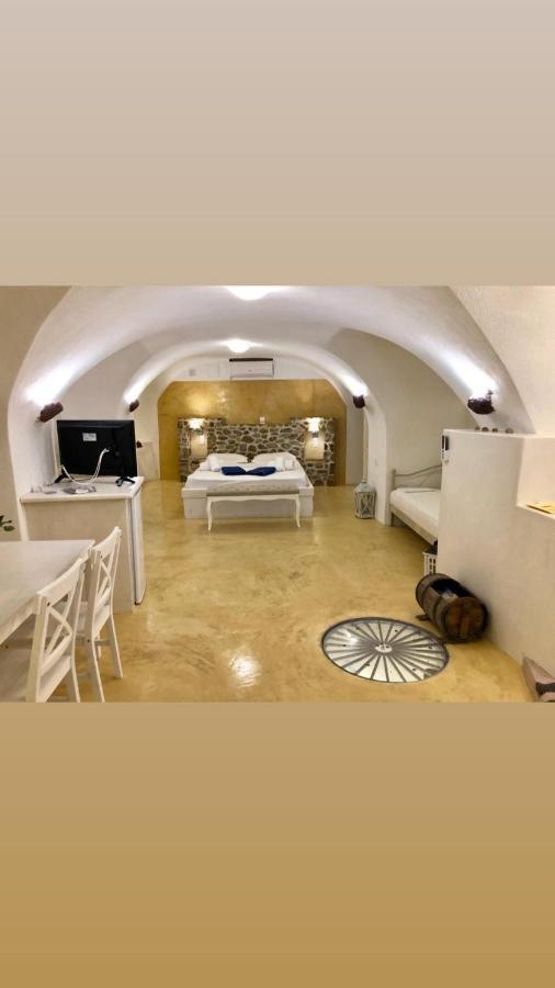 Linos Suites Emporio  Ngoại thất bức ảnh